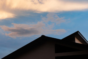 Calm-穏やかで心地よい住まい-（その他／注文住宅）｜RAKUYAの平屋｜那須塩原の高気密・高断熱の家那須塩原で平屋ならRAKUYA。ジョイ・コス採用の超高気密・高断熱で一年中快適。設計×収納で「暮らしを楽にする住まい。」