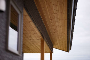 Lin ―樹々と暮らす。―（その他／注文住宅）｜RAKUYAの平屋｜那須塩原の高気密・高断熱の家那須塩原で平屋ならRAKUYA。ジョイ・コス採用の超高気密・高断熱で一年中快適。設計×収納で「暮らしを楽にする住まい。」