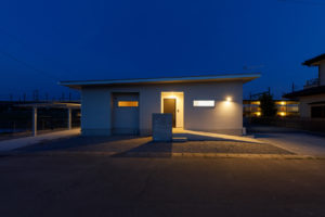 will-自分軸のある、美しい暮らし-（外観／注文住宅）｜RAKUYAの平屋｜那須塩原の高気密・高断熱の家那須塩原で平屋ならRAKUYA。ジョイ・コス採用の超高気密・高断熱で一年中快適。設計×収納で「暮らしを楽にする住まい。」