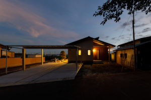 Calm-穏やかで心地よい住まい-（外観／注文住宅）｜RAKUYAの平屋｜那須塩原の高気密・高断熱の家那須塩原で平屋ならRAKUYA。ジョイ・コス採用の超高気密・高断熱で一年中快適。設計×収納で「暮らしを楽にする住まい。」